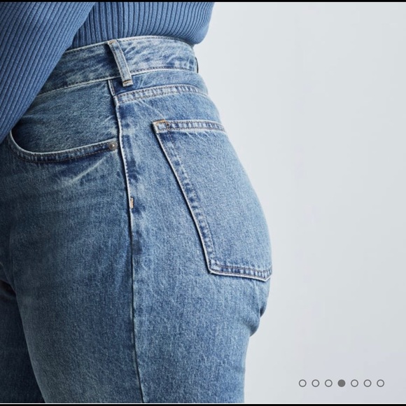 Everlane Cheeky 90s Jeans / Never Worn! - Picture 3 of 7